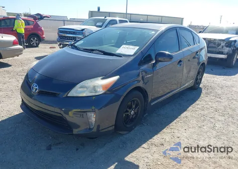 2014 Toyota Prius Three из США, поврежденный, VIN JTDKN3DU6E1779902